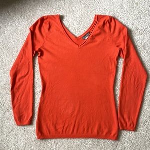 Tommy Bahama long sleeve sweater size 4-6 in salmon color